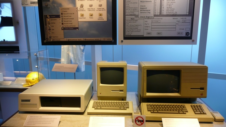 Apple Lisa and Macintosh